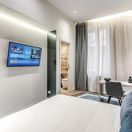 Gramsci Boutique - Sofia Naples