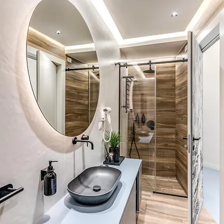 Gramsci Boutique - Sofia *